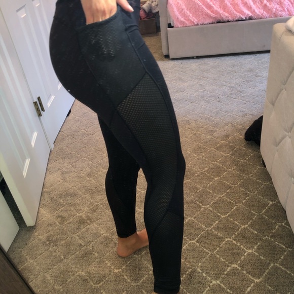 COPY - Lululemon Leggings Black High Rise - Picture 4 of 7